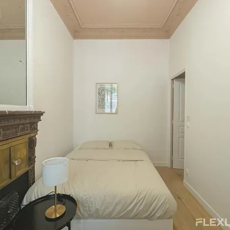 Hotel Immeuble Faure Paris